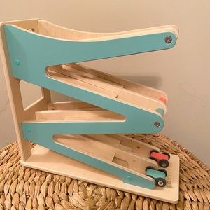 Lovevery Race and Chase Ramp from the Pioneer Kit 16-18 months Montessori Toy